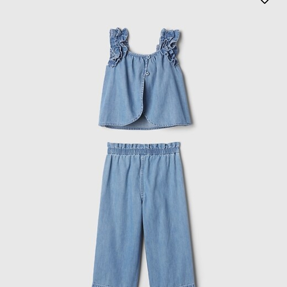 Gap And Carters 4t Bundle - Picture 2 of 13
